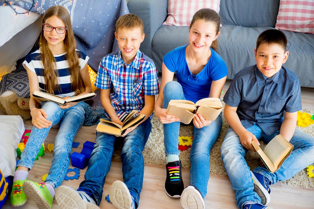 Teens reading books